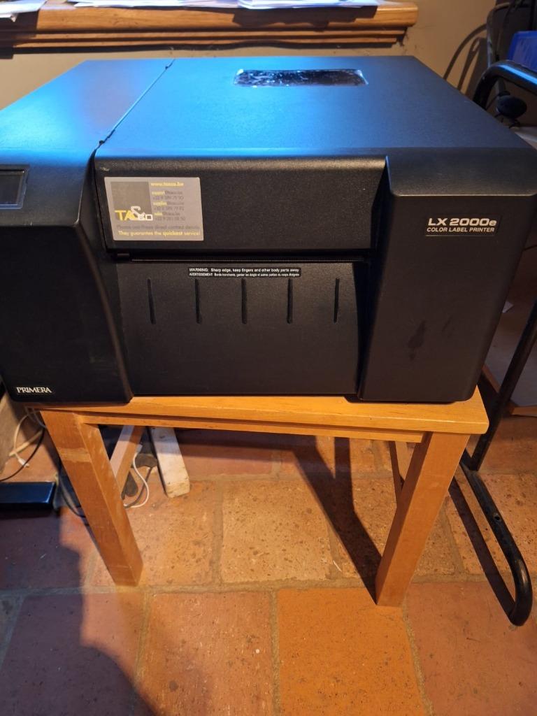 Primera LX2000e professionele colour label printer, Informatique & Logiciels, Étiqueteuses, Comme neuf, Étiquette, Étiquette en bande