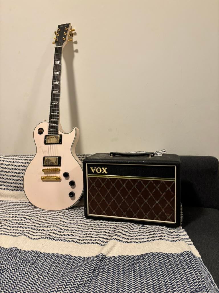 harley benton sc dlx GOTOH + vox pathfinder  30, Enlèvement, Comme neuf