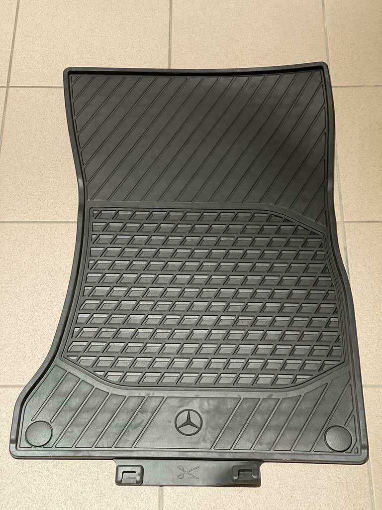 Mercedes S klasse rubber vloermatten voor en  achter NEW, Enlèvement ou Envoi, Neuf