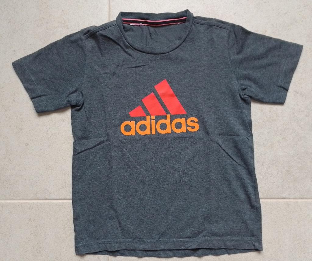 T-shirt jongen maat 140, Enfants & Bébés, Vêtements enfant | Taille 140, Chemise ou À manches longues, Comme neuf, Enlèvement