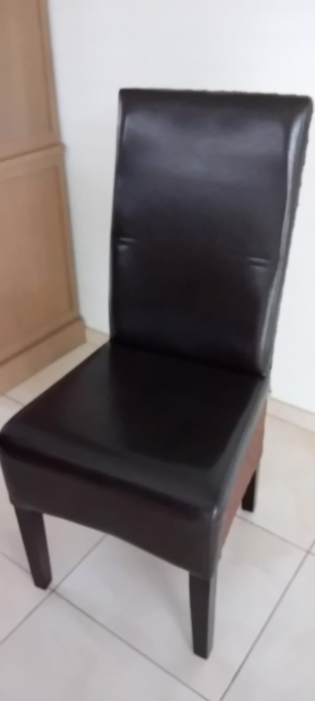 6 stoelen gratis, Ophalen