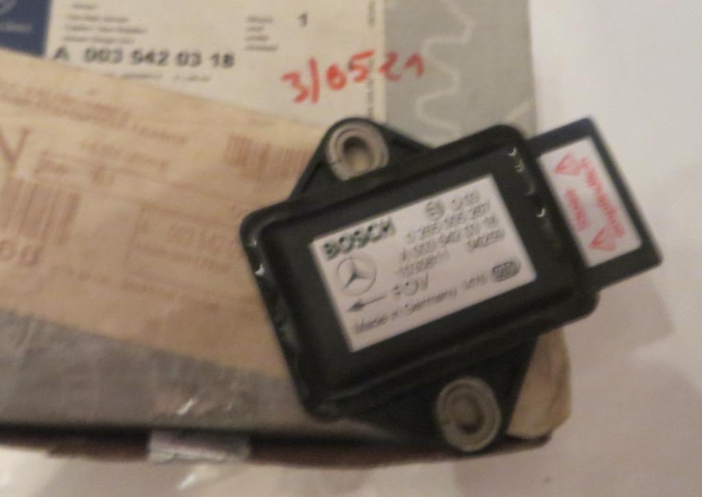 MERCEDES PIECES diverses neuves pour Mercedes de 1970 à 2012, Enlèvement ou Envoi, Neuf, Mercedes-Benz