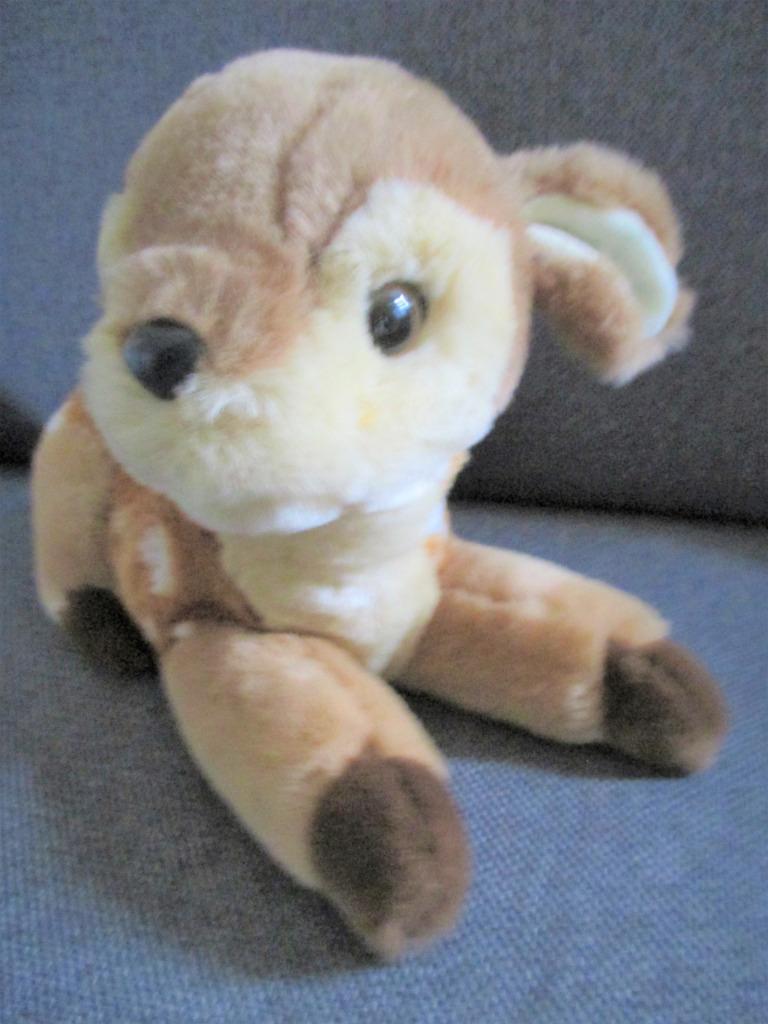 kerst bambi knuffel, Diversen, Ophalen of Verzenden, Zo goed als nieuw