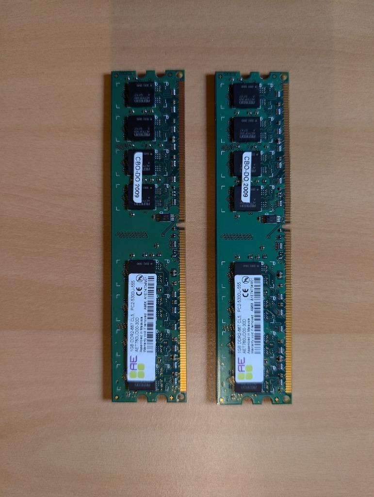 Aeneon DDR2-667 CL5 PC2-5300U-555 de 1 Go., Informatique & Logiciels, Enlèvement ou Envoi, Comme neuf, Desktop, DDR2