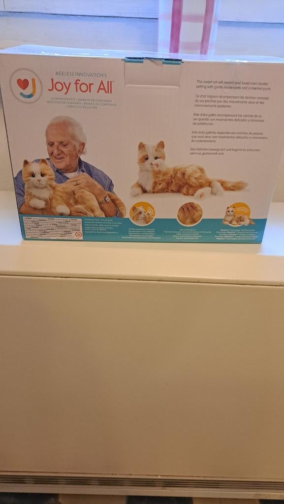 Chat mobile et miaule, Enlèvement