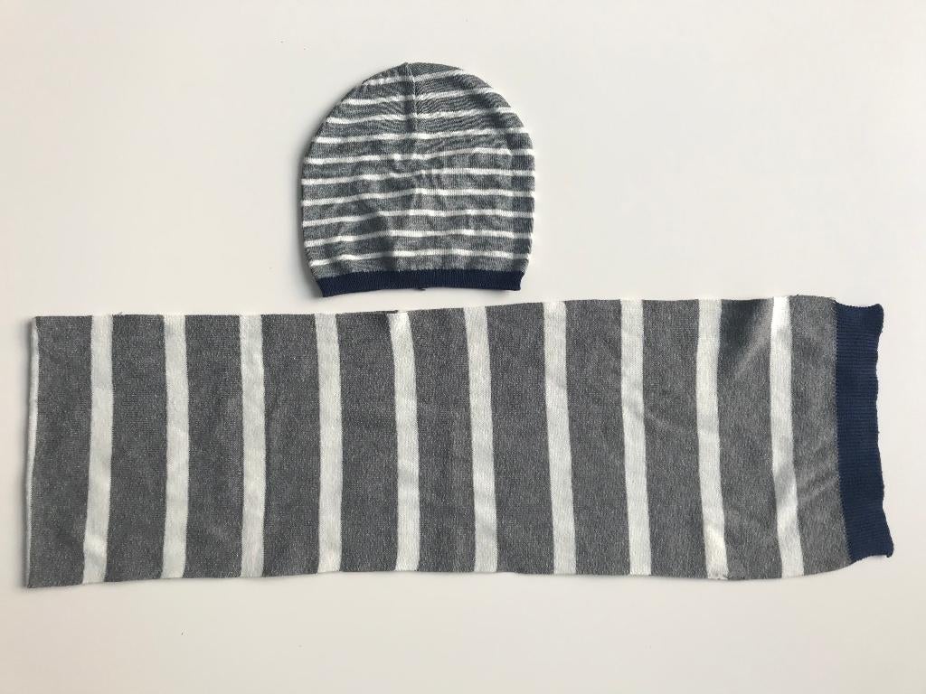 Blauwe muts en bijpassende sjaal met grijze strepen, 92/104, Kinderen en Baby's, Kinderkleding | Mutsen, Sjaals en Handschoenen