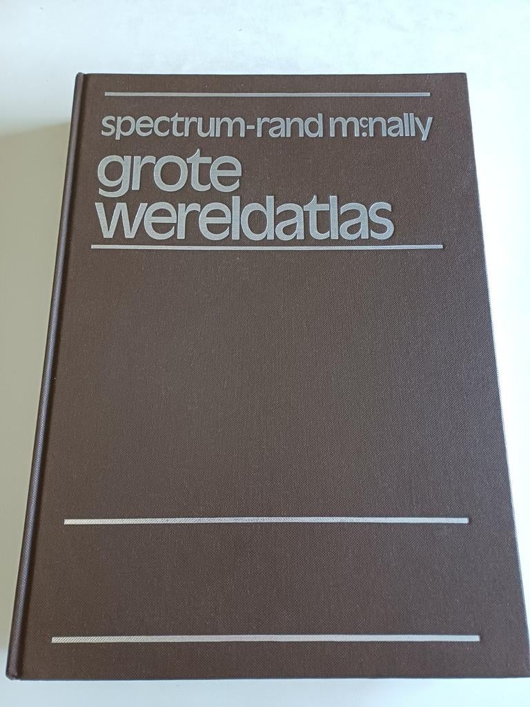 Grote spectrum encyclopedie 26 delig  + grote wereldatlas., Ophalen, Zo goed als nieuw