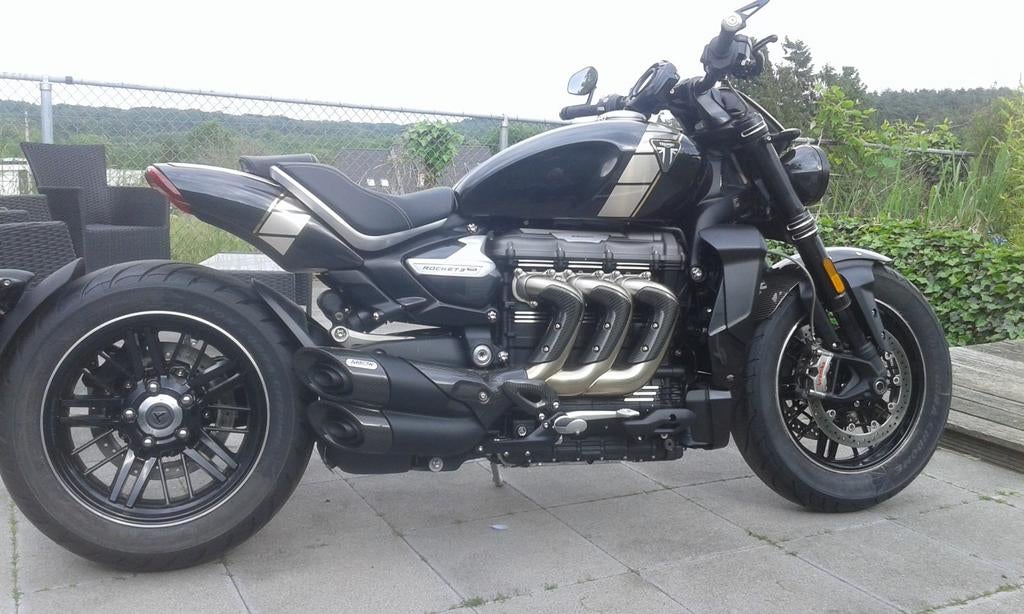 Triumph Rocket 3 TFC, Motoren, Ophalen
