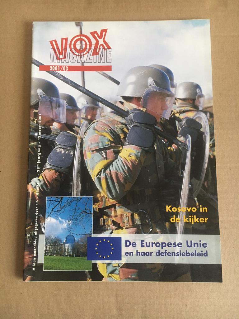 Vox magazine - Militair maandblad  -  2001/03., Verzamelen, Ophalen of Verzenden, Nieuw, Boek of Tijdschrift