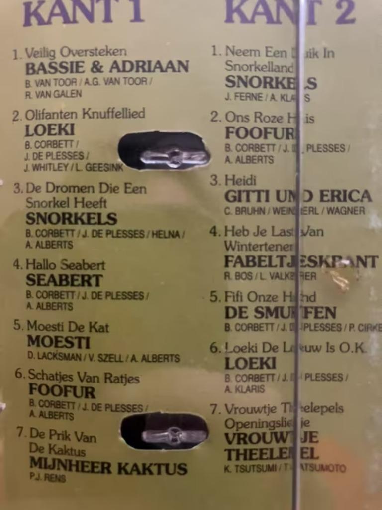 Casette - kinderliedjes - Bassie Snorkels Musti Smurfen, Cd's en Dvd's, Ophalen of Verzenden, Gebruikt