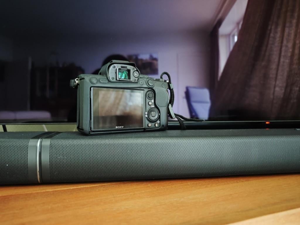 Appareil photo Sony R IV en très bon état, TV, Hi-fi & Vidéo, Appareils photo numériques, Comme neuf, Reflex miroir, Sony, Sans zoom optique