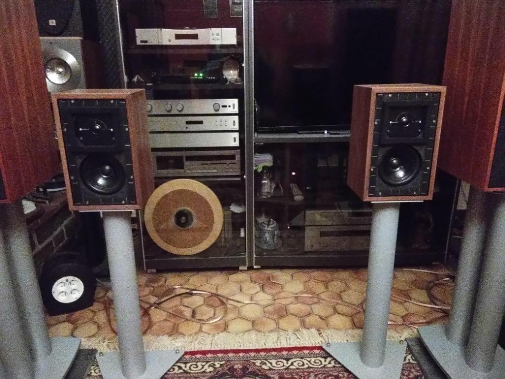 Rogers LS3/5a Legendarische BBC-monitoren, Audio, Tv en Foto, Luidsprekerboxen, Ophalen, 60 tot 120 watt, Front, Rear of Stereo speakers