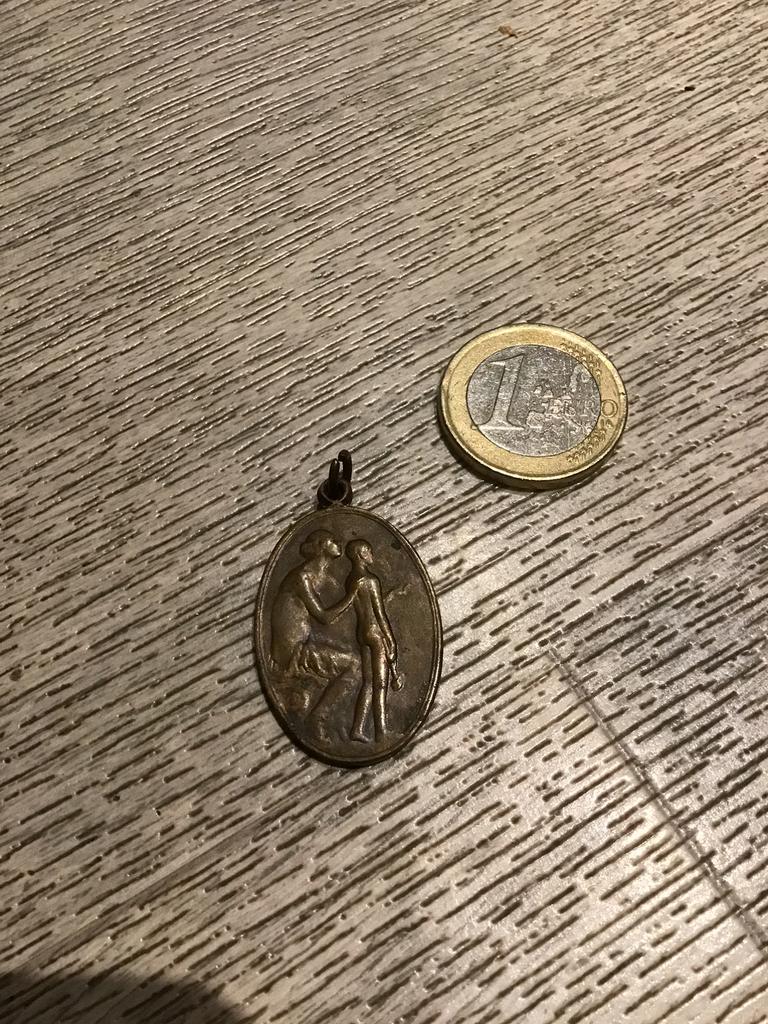 Médaille de la Première Guerre mondiale pour les orphelins., Collections, Enlèvement ou Envoi