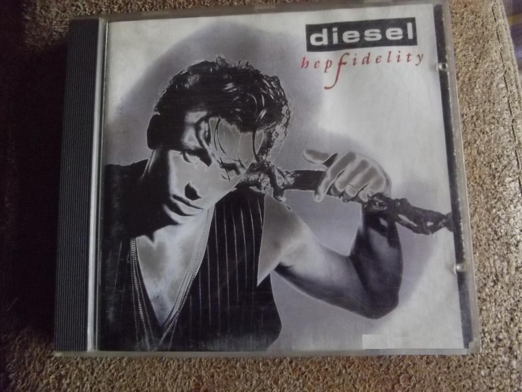 Diesel HepFidelity, Ophalen of Verzenden