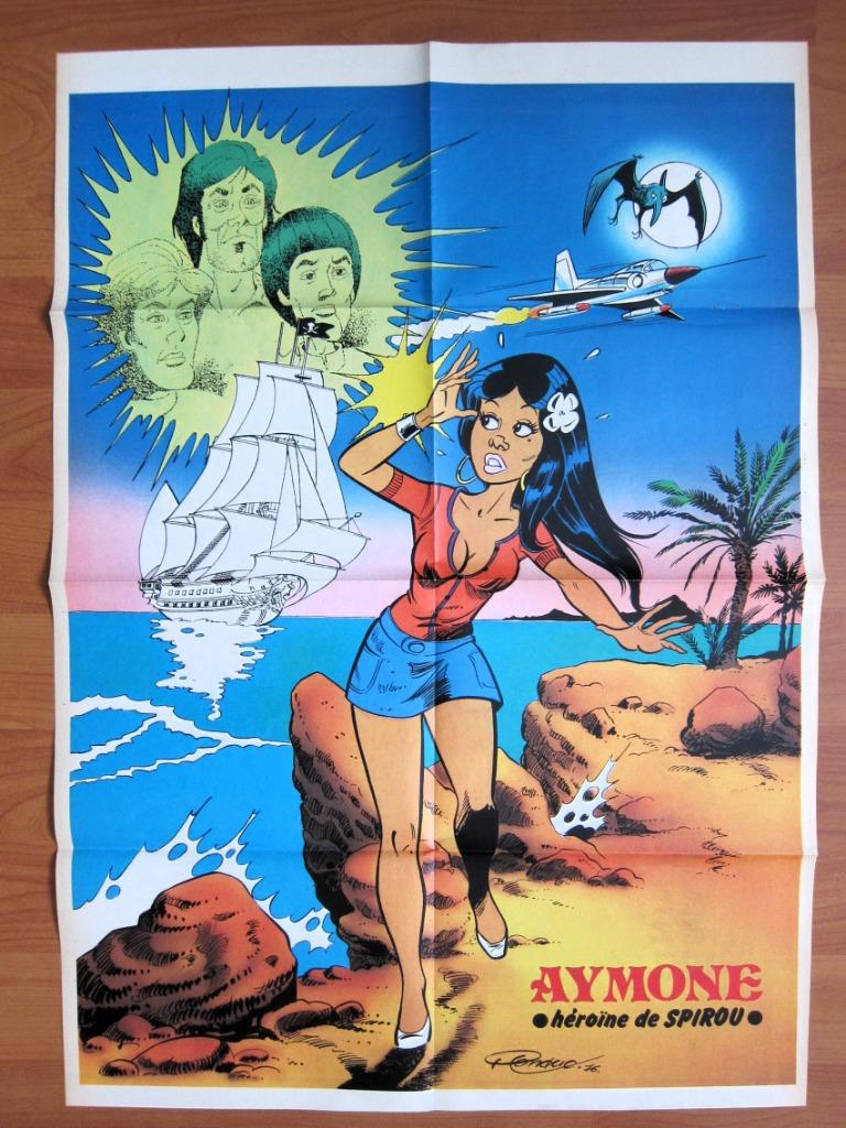 Spirou 2048 : Poster double Aymone + Auto BMC (1977), Eén stripboek, Ophalen of Verzenden, Zo goed als nieuw