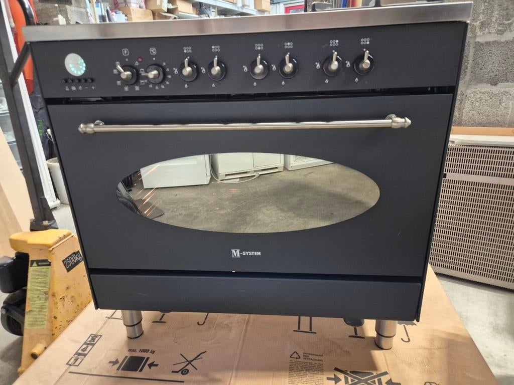 M-sestem gasfornuis, Elektronische apparatuur, Fornuizen, Zo goed als nieuw, Tussenbouw, Gas, 5 kookzones of meer, 85 tot 90 cm