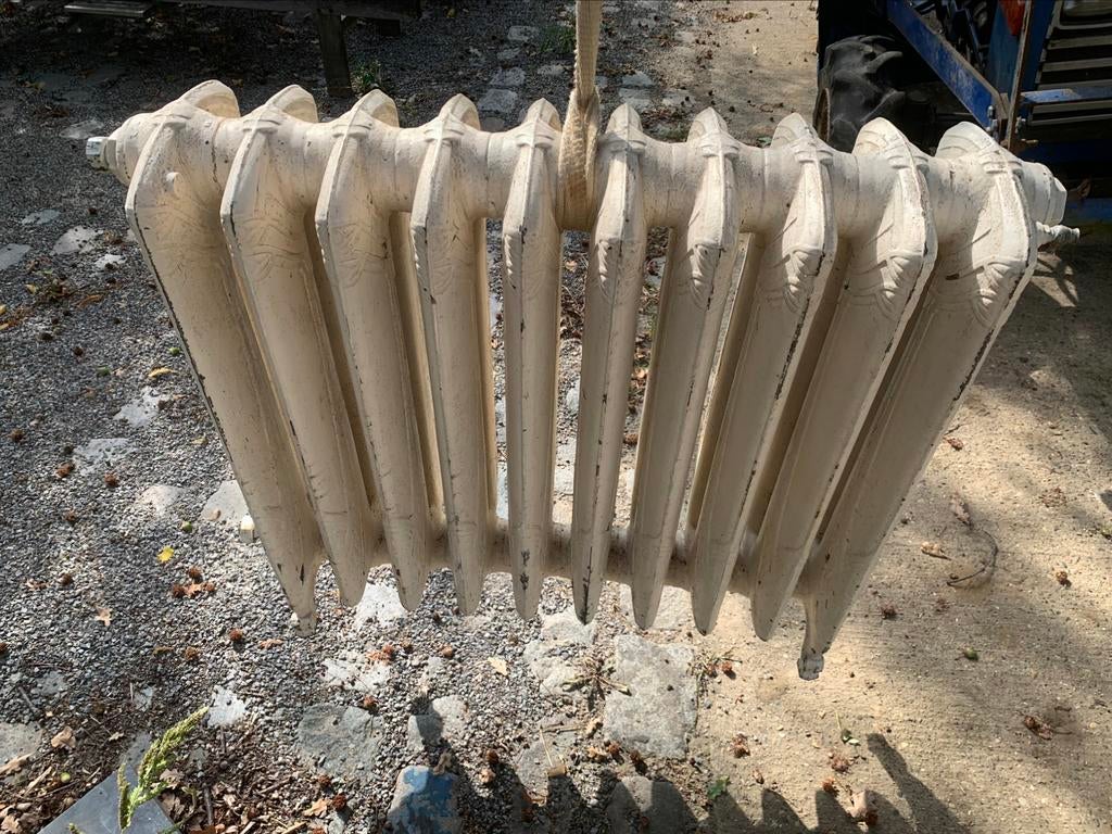Radiateur en fonte, Enlèvement, Comme neuf