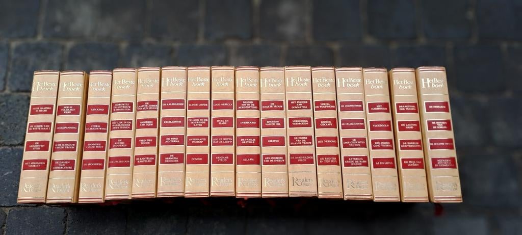Reader's Digest Verschillende Verhalen, 5€ voor 25 stuks., Ophalen, Zo goed als nieuw, Diverse auteurs, Nederland