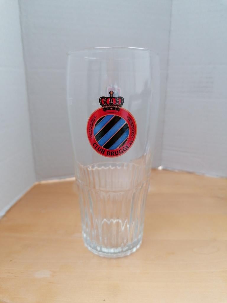 Glas jupiler voetbal Club Brugge rood. Bieden vanaf €3., Enlèvement ou Envoi, Comme neuf