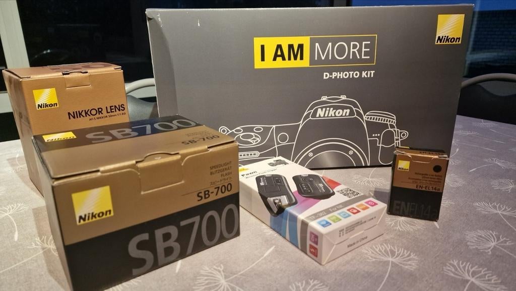 Nikon D5200 met veel toebehoren, zeer goede staat, Ophalen, Zo goed als nieuw, Nikon