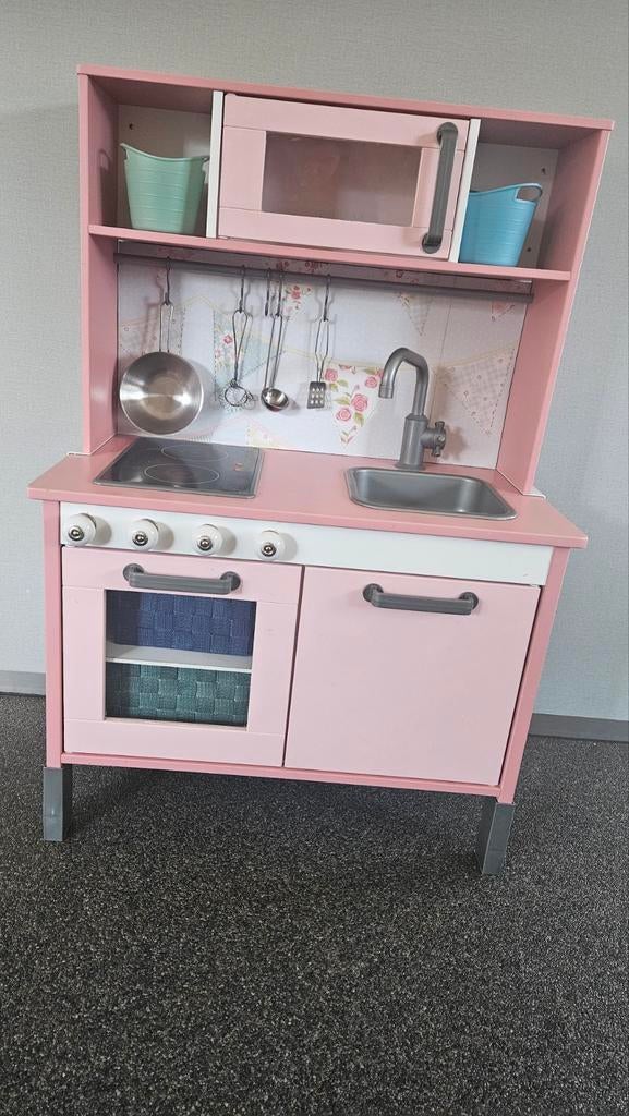 Ikea keukentje gepimpt met accessoires, Ophalen