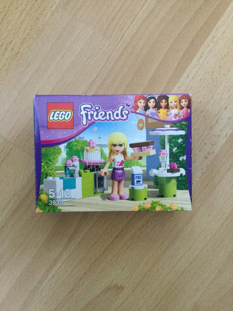 Lego friends Stephanie’s buitenkeuken, Kinderen en Baby's, Ophalen, Zo goed als nieuw, Lego