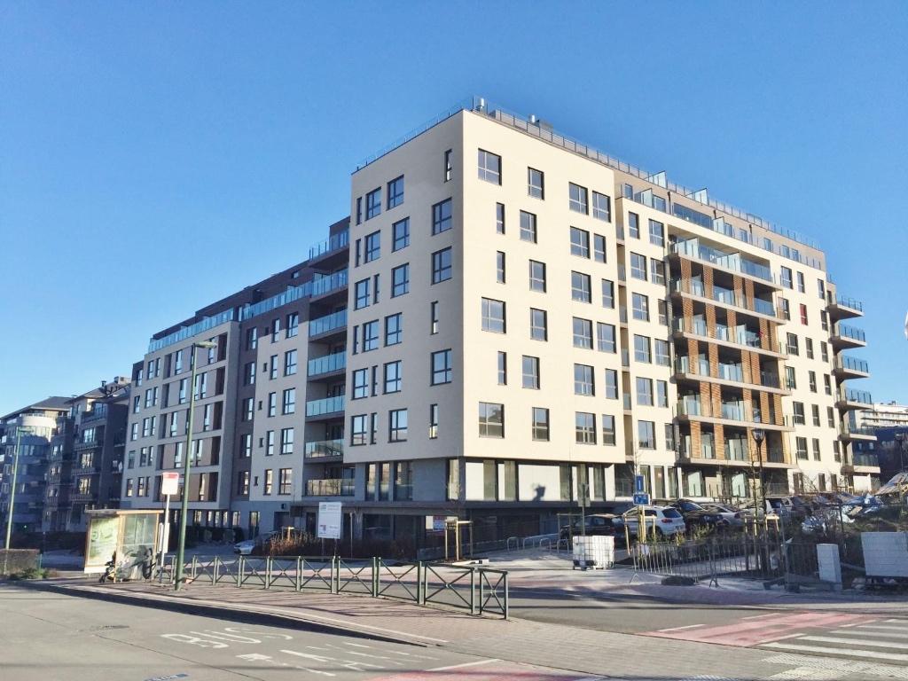 INSTAPKLAAR APPARTEMENT TE KOOP, Immo, Brussel, 2 kamers, Verkoop zonder makelaar, 90 m²