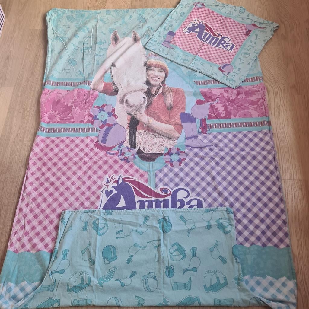 Amika dekbed, Kinderen en Baby's, Ophalen of Verzenden, Zo goed als nieuw