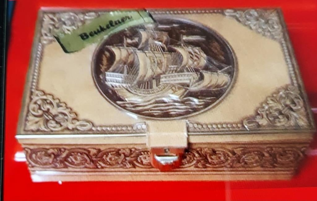 2 boîtes metals, Collections, Boîte en métal, Enlèvement ou Envoi