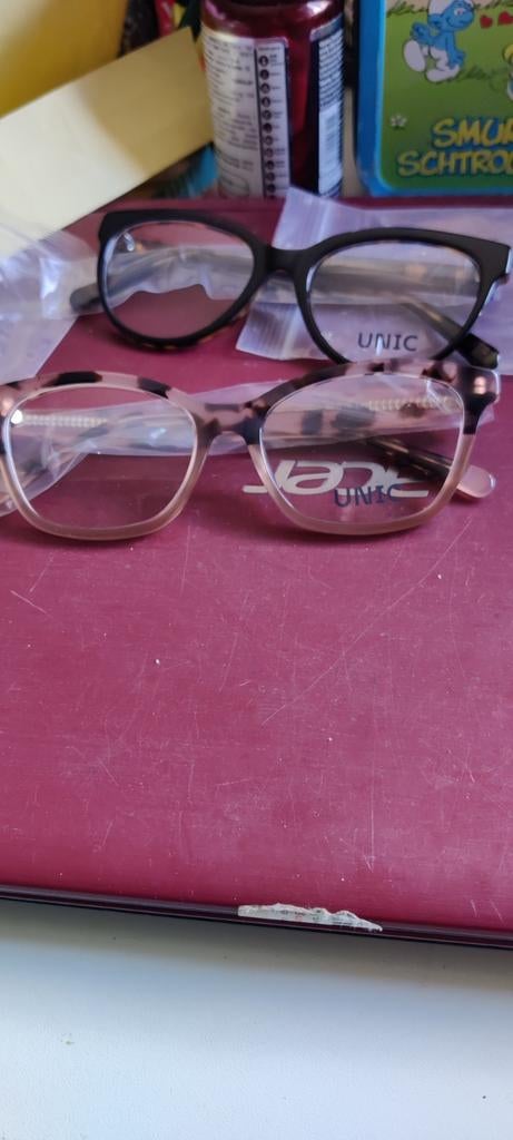 70  montures de lunettes femme neuve,neutre, Enlèvement ou Envoi, Neuf, Lunettes