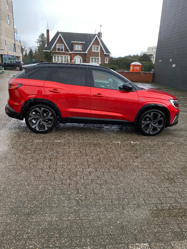 Renault Austral, Autos, Renault, Rouge, Achat, 1800 kg, Euro 6