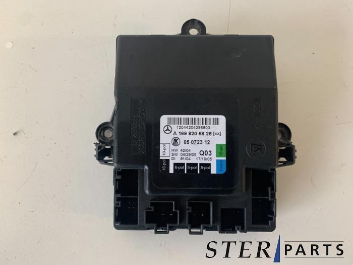 Centrale Deurvergrendelings Module van een Mercedes B-Klasse, Ophalen of Verzenden, 3 maanden garantie, Gebruikt, Mercedes-Benz
