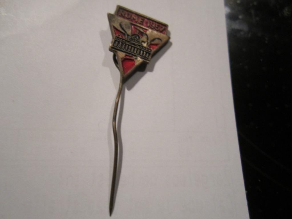 steekspeld relegie K.A.J, Collections, Religion, Enlèvement ou Envoi, Utilisé, Bijoux, Christianisme | Catholique