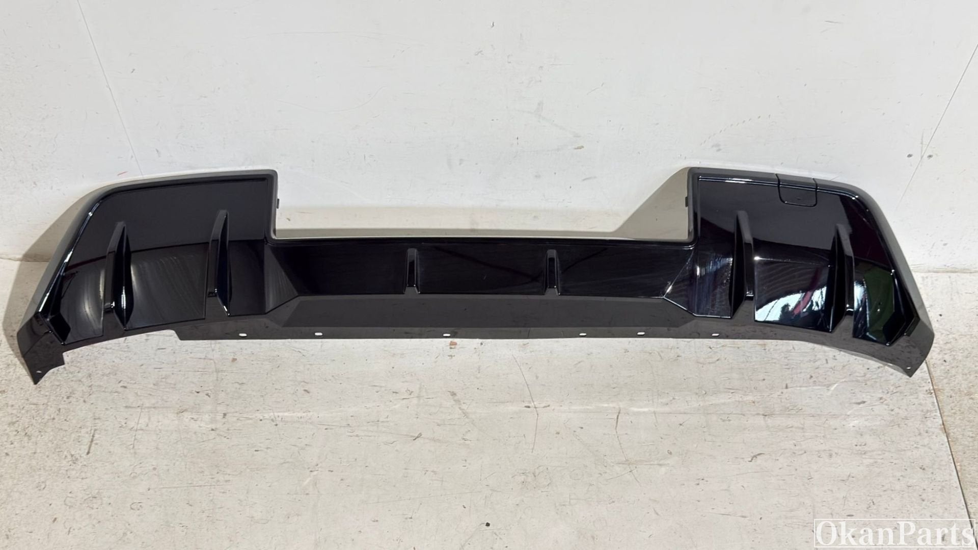 BMW 1-serie F70 M Sport Pakker diffuser 51125A35D79, Info@fabrikant.eu, Fabrikantstraat 1
1000 AA  Amsterdam, NL, Achter, Bumper
