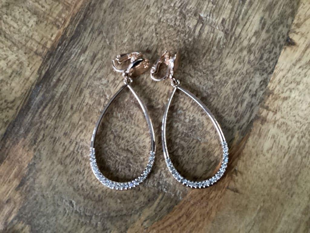 Clips oorringen, Overige materialen, Hangers, Ophalen of Verzenden, Zo goed als nieuw