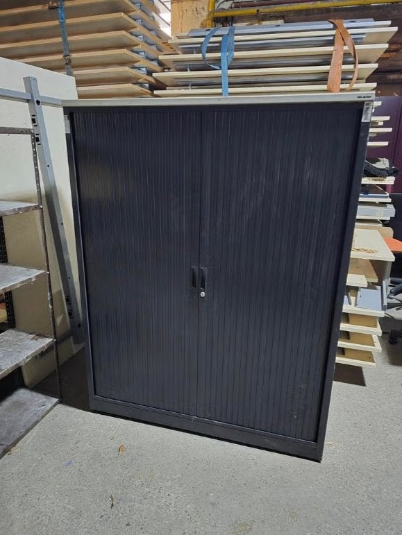 Armoire métallique professionnelle étagères 155x130x45, Maison & Meubles, Enlèvement ou Envoi, Comme neuf