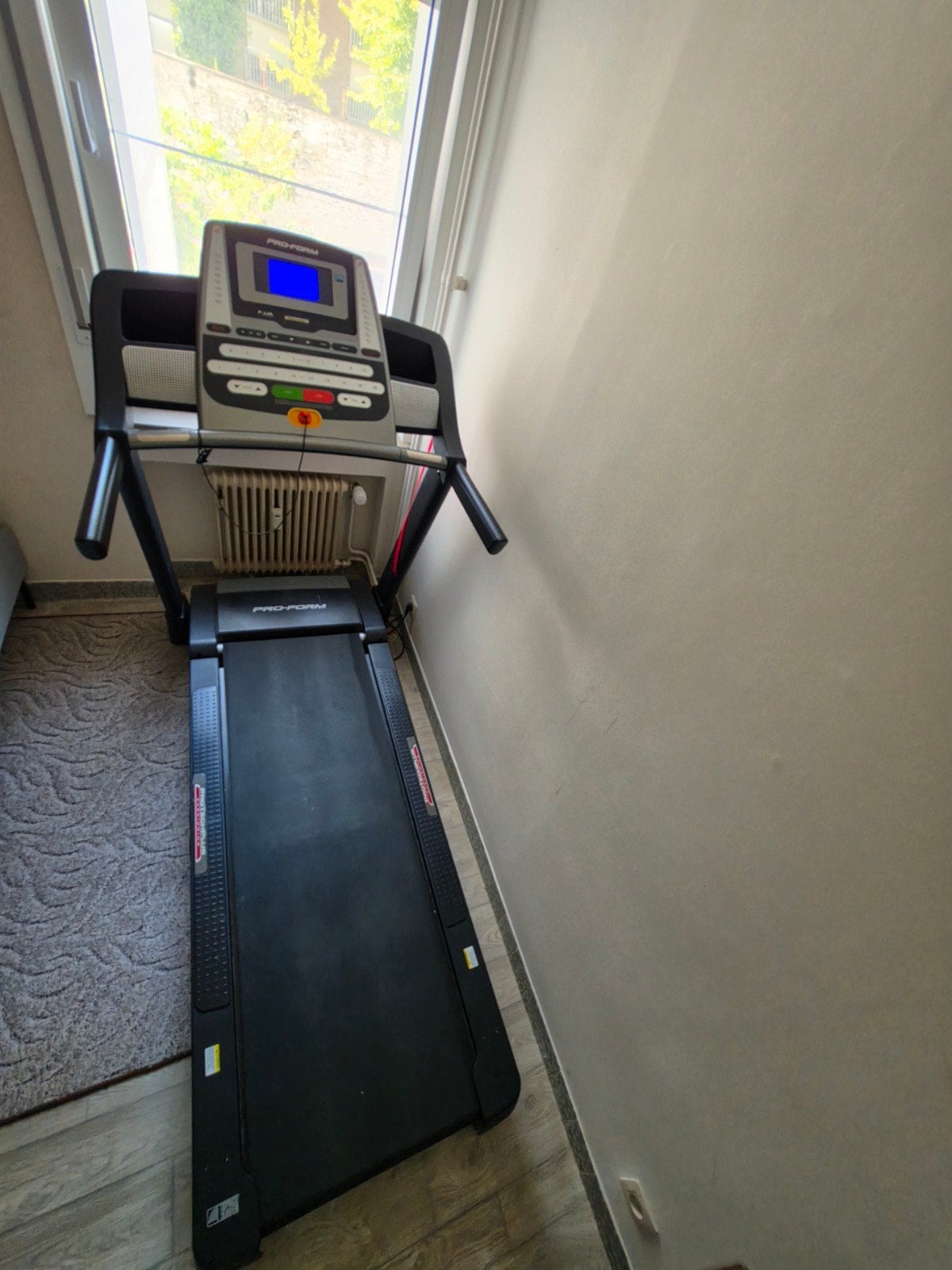 Tapis de course Pro-Form, Sports & Fitness, Enlèvement