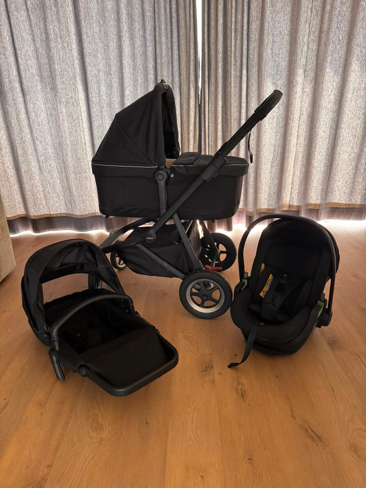 Thule Sleek 3 in 1, Ophalen, Zo goed als nieuw