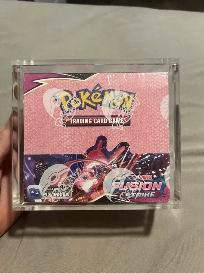 Pokemon Sword and Shield -Fusion Strike Booster box, Hobby & Loisirs créatifs, Enlèvement ou Envoi, Neuf, Booster box