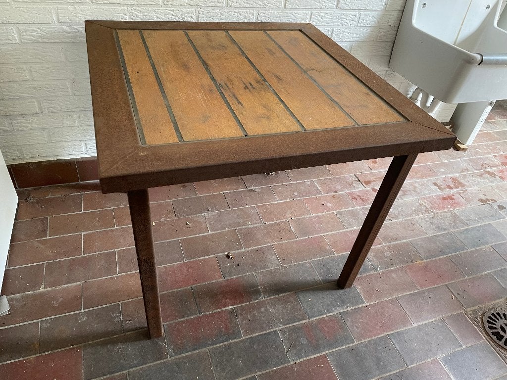 Bijzettafels metaal met houten inlegblad, Ophalen, Metaal of Aluminium, Vierkant, Zo goed als nieuw