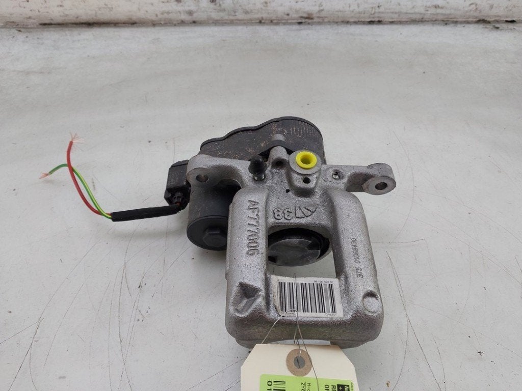 REMKLAUW LINKS ACHTER Opel Frontera (OV24) (01-2024/-), Dhr. J. Ham, Gebruikt, Administratie@autoham.nl, Opel