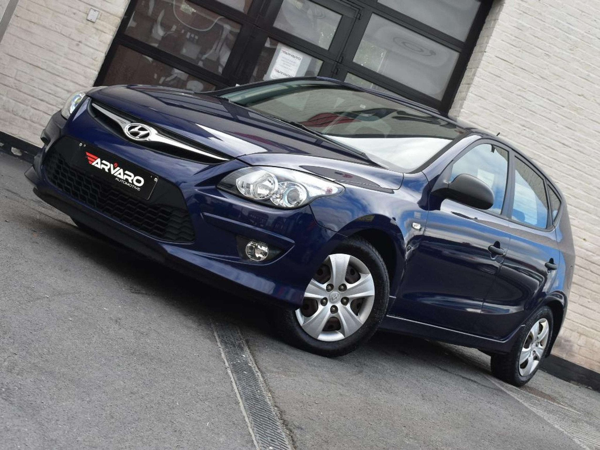 Hyundai i30 1.4i FIFA Edition / Xenon / Airco / Garantie, Autos, Euro 5, Achat, Entreprise, Boîte manuelle