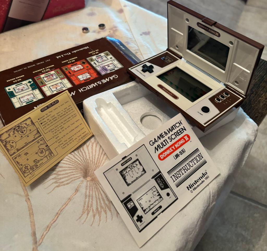 Nintendo Game&Watch Donkey Kong 2 JR-55 1983, Consoles de jeu & Jeux vidéo, Consoles de jeu | Nintendo Game Boy, Enlèvement ou Envoi
