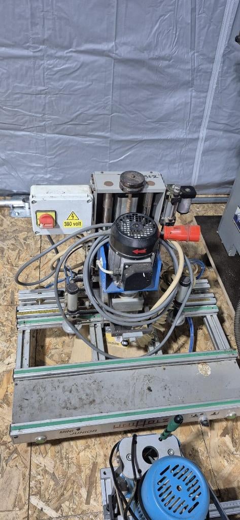 UNIHOLZ MINI JUNIOR POTGAARBOORMACHINE, Ophalen of Verzenden, Gebruikt