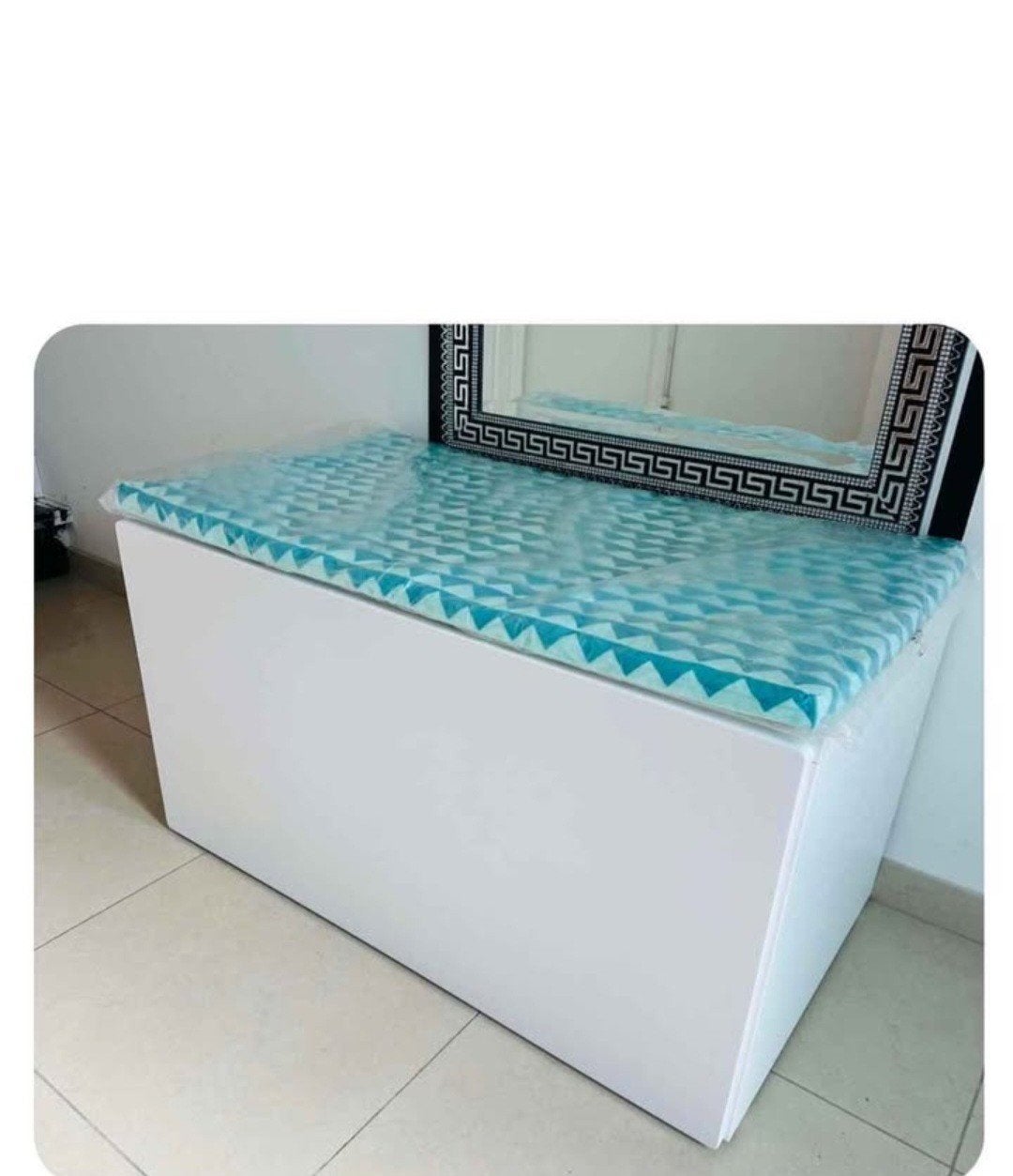 coffre á jouets +petite assise, Maison & Meubles, Enlèvement