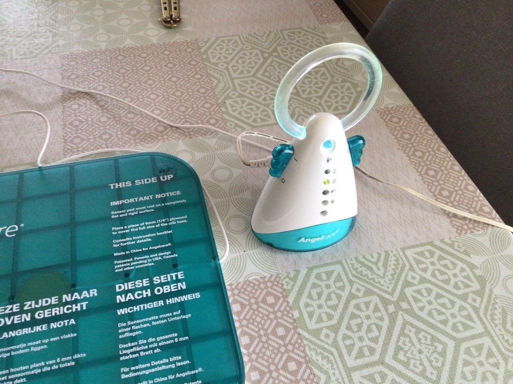 Angel care babyfoon, Ophalen