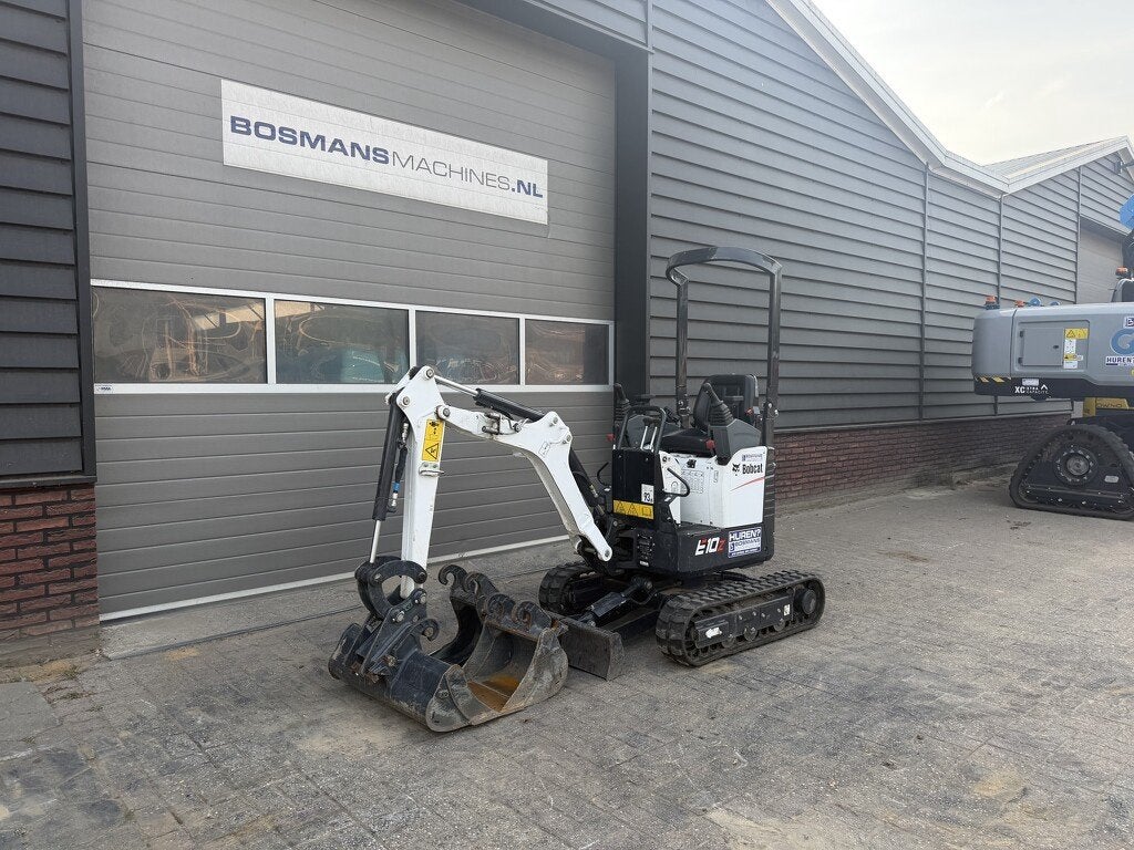 Bobcat E10 z minigraver 2026 - 120 uur €290 LEASE, Zakelijke goederen, Machines en Bouw | Kranen en Graafmachines, Doosan Bob