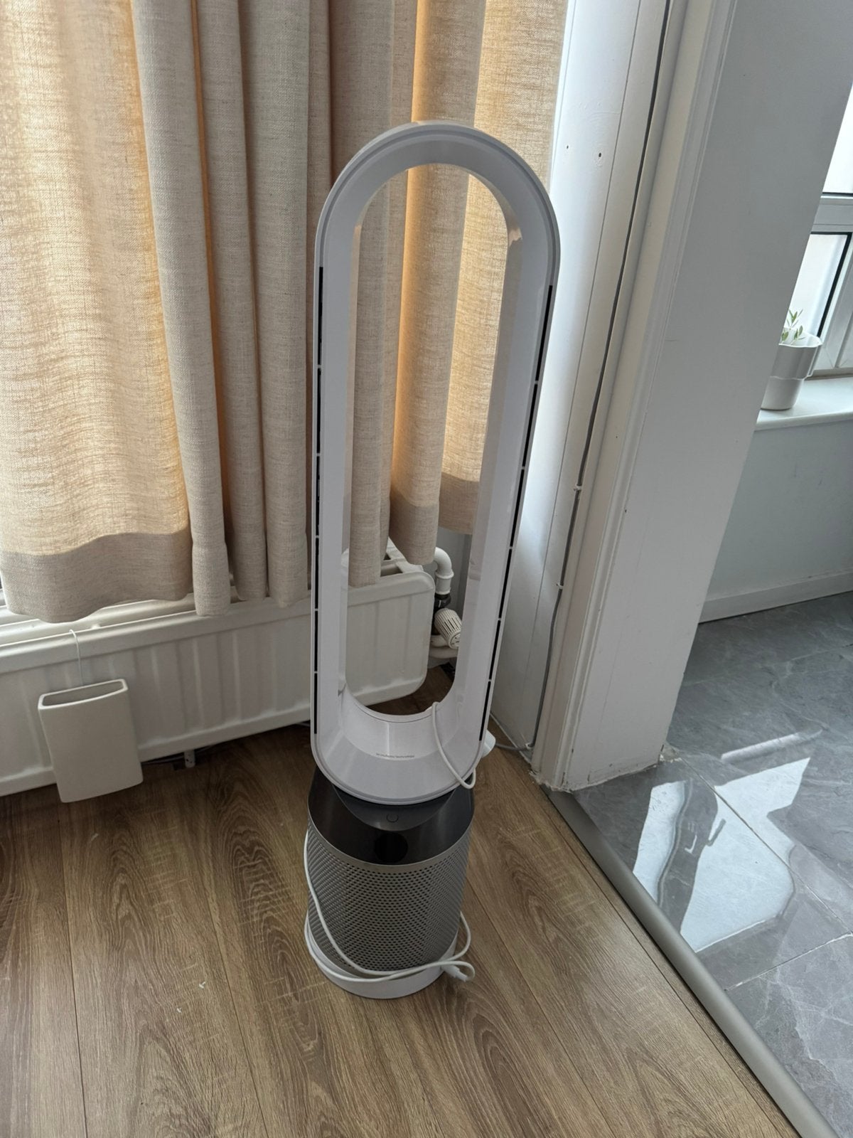 Dyson Pure Cool – wit/zilver + afstandsbediening, Ophalen of Verzenden, Zo goed als nieuw, Torenventilator