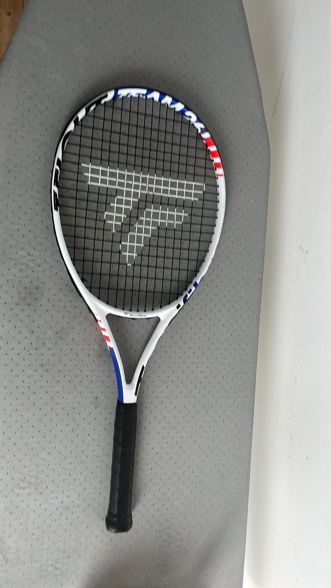 Tennisracket technifibre, Sport en Fitness, Zo goed als nieuw, L0, Racket, Ophalen