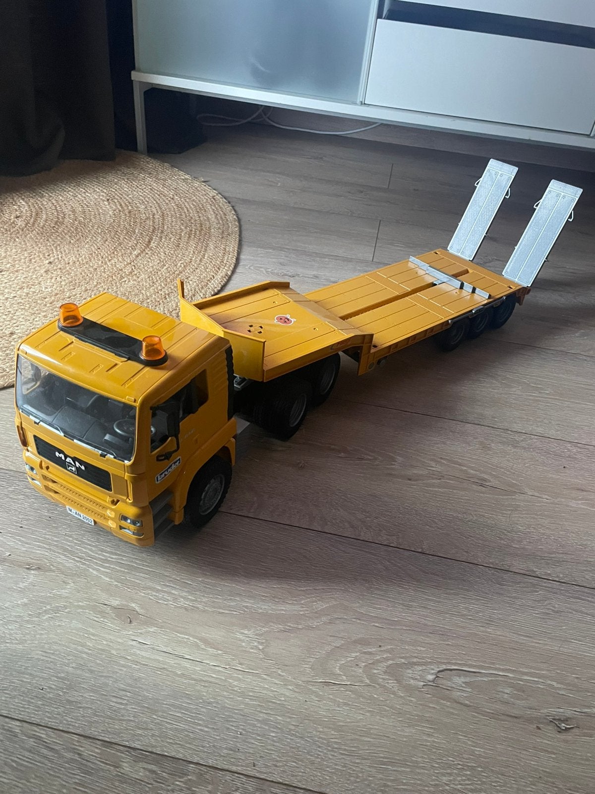 Bruder, Ophalen, Gebruikt